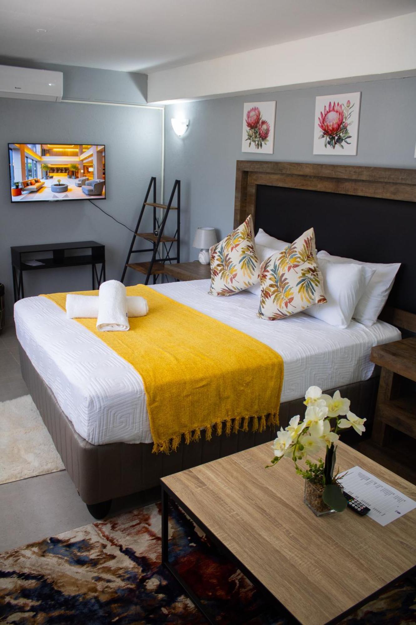 Rehoboth Ezulwini Suites Lobamba Exterior foto