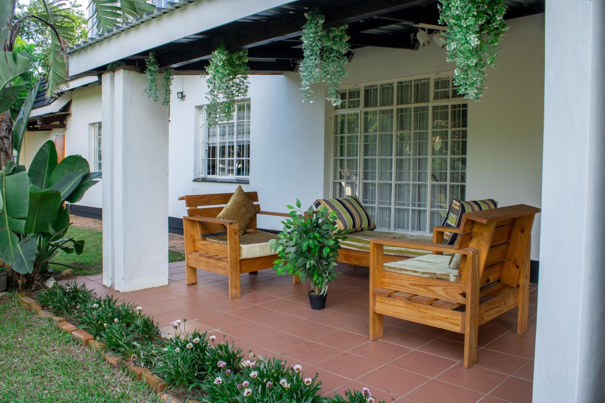 Rehoboth Ezulwini Suites Lobamba Exterior foto